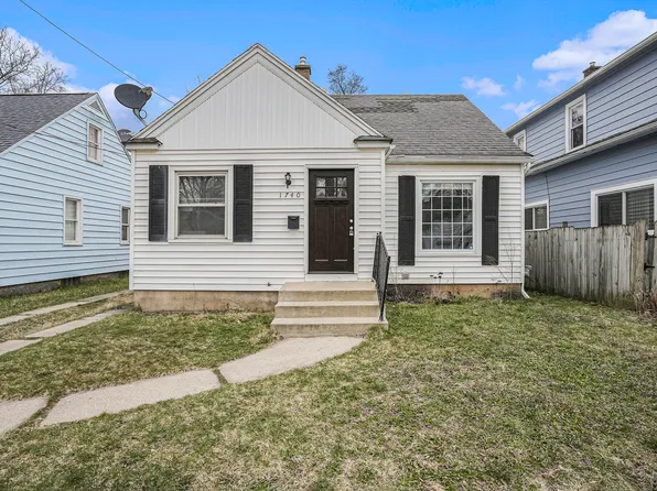 1740 Silver Ave SE, Grand Rapids, MI 49507