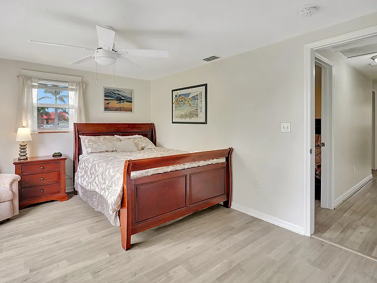 16360 N Oleander Dr — Photo 21