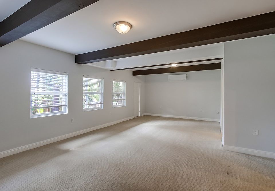 1st image of 6459 Malcolm Dr #B
