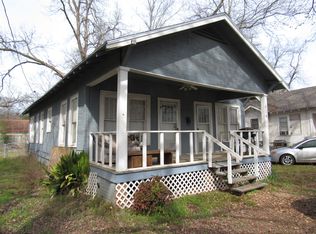 604 S Fredonia St, Nacogdoches, TX 75961