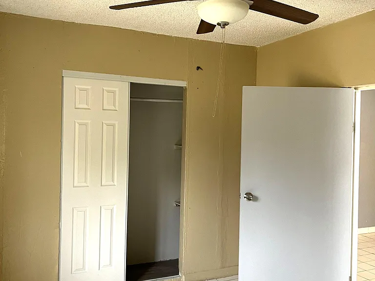 Bedroom with Closet