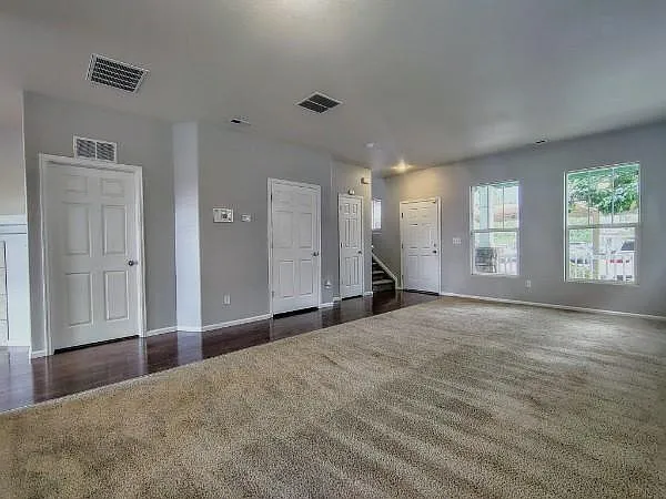 2560 Obsidian Forest View — Photo 2