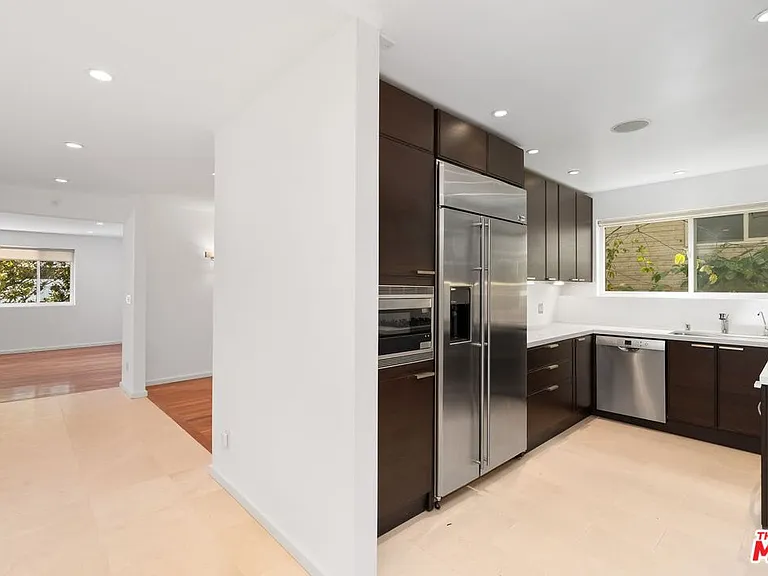 10645 Wilshire Blvd #101 — Photo 13