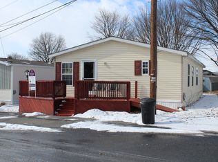 963 Rettew Mill Rd TRAILER 31, Ephrata, PA 17522