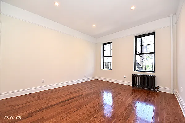 Rented by Corcoran | media 6