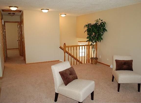 4th image of 14818 Upper 55th St N