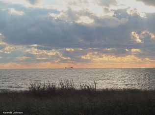 4790 Maranatha Dr, Muskegon, MI 49441