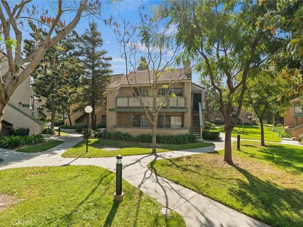 3525 W Greentree Cir Unit G, Anaheim, CA 92804