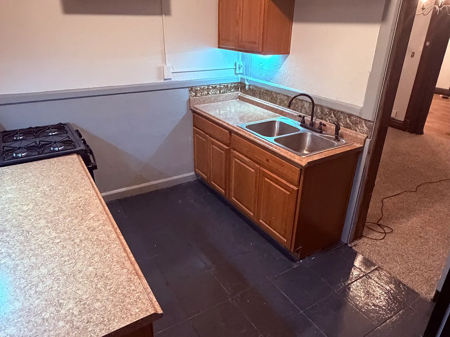 1 bed, 785 sqft, $1,400 — Photo 2