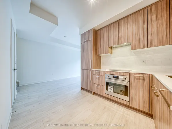 69 Curlew Dr, Toronto, ON