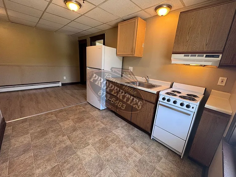 54 Mountain Ave — Photo 3