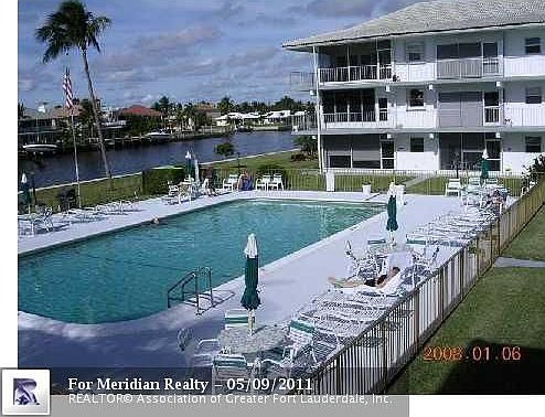 1st image of 745 SE 19th Ave APT 120