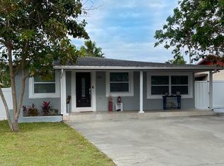 5213 Hardee St, Naples, FL 34113