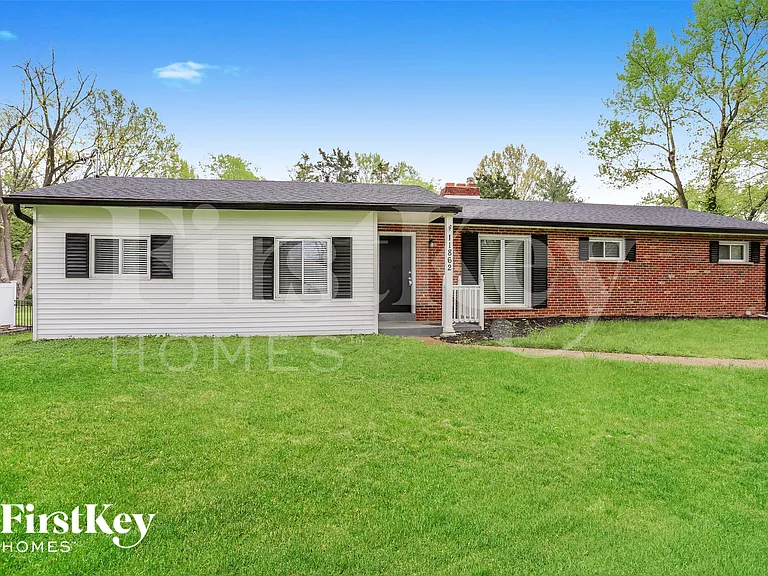 11862 Kramper Ln — Photo 1