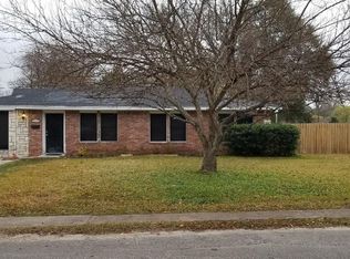 2225 Pickerton Dr, Deer Park, TX 77536