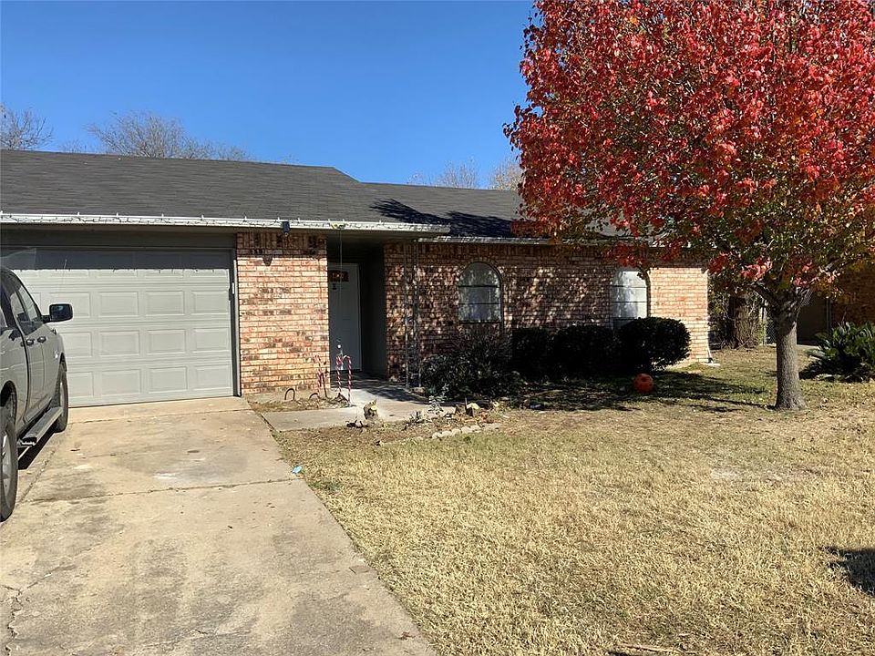 1st image of 3209 Chancellorsville Dr
