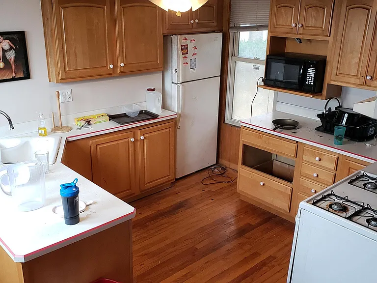1st floor kitchen