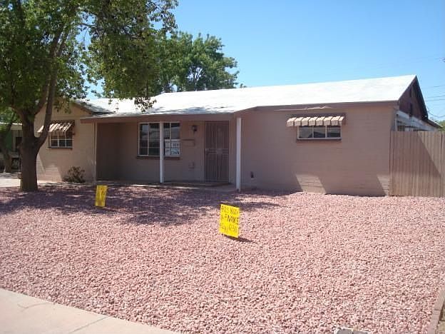 Front Yard