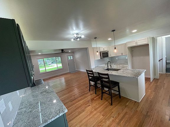 2nd image of 23251 Shepherd Ln