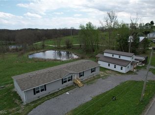 2112 Canyon Rd SE, Carrollton, OH 44615