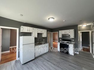 156 Pleasant St #3, Woonsocket, RI 02895