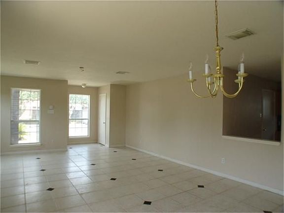 3rd image of 6547 W Ridgecreek Dr