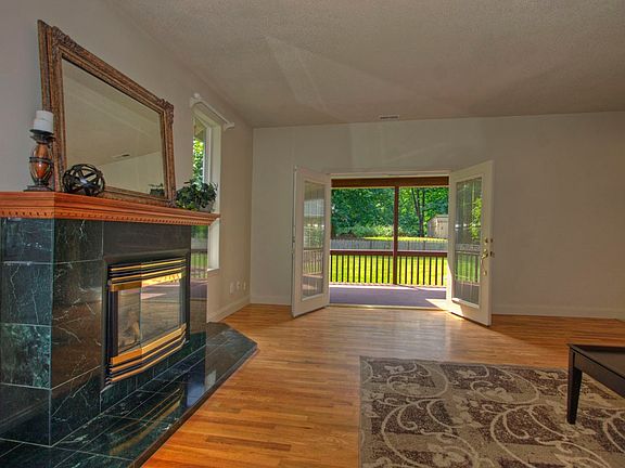 3rd image of 25919 140th Ave SE