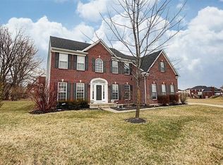 2328 Wedgewood Dr, Dayton, OH 45434