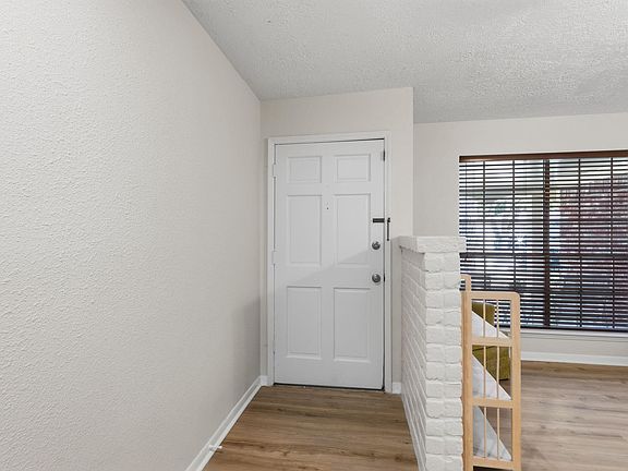 5th image of 9618 Rannock Way
