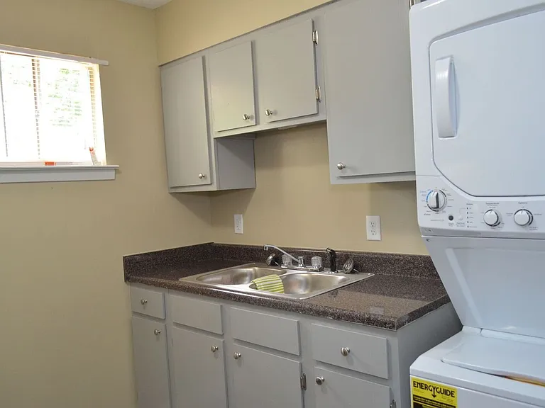 Graceland Flats Modern Living in the Heart of Whitehaven — Photo 22