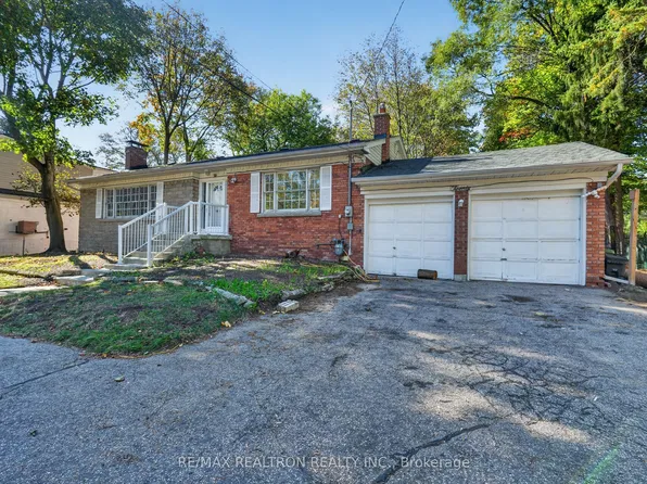 20 W Hill Dr, Scarborough, ON