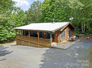 1005 Pine Tree Rd, Spruce Pine, NC 28777