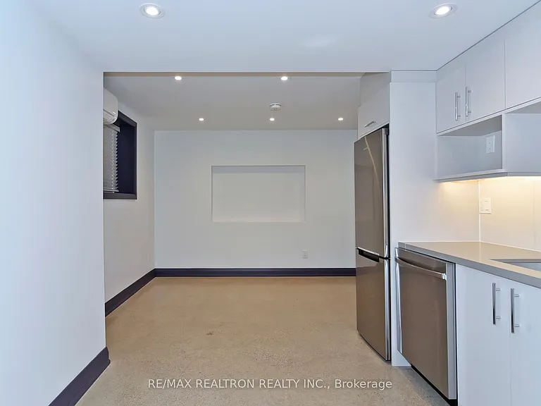 230 Boon Ave #2 — Photo 9