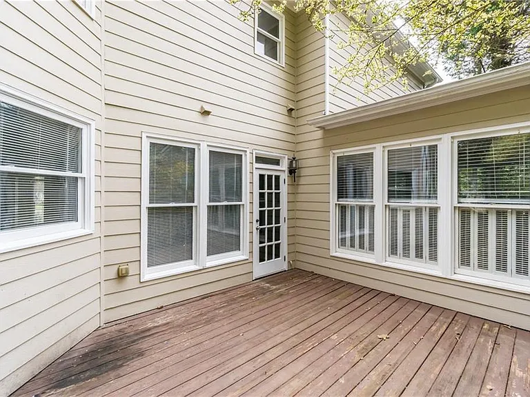 6710 Timber Cove Point — Photo 38
