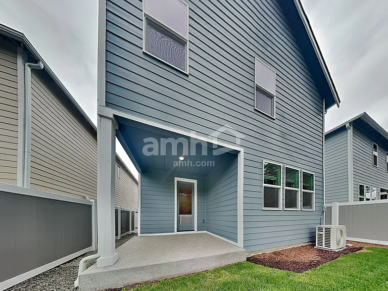 5213 Turnstone St SE — Photo 27