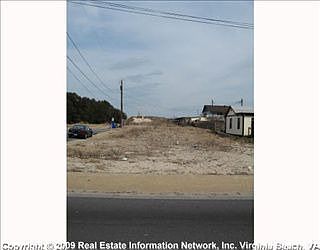 2nd image of 2902 E Ocean View Ave