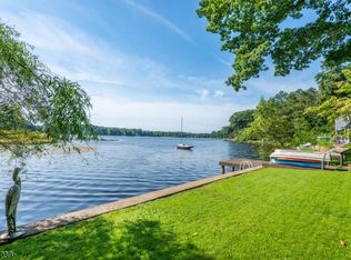 152 Cedar Lake Rd W, Denville, NJ 07834
