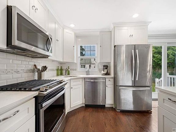 5th image of 3811 Brooklyn Ave