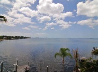111 Augusta Ave, Palm Harbor, FL 34683