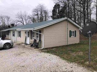 843 & 845 W Acres Dr, Spencer, IN 47460