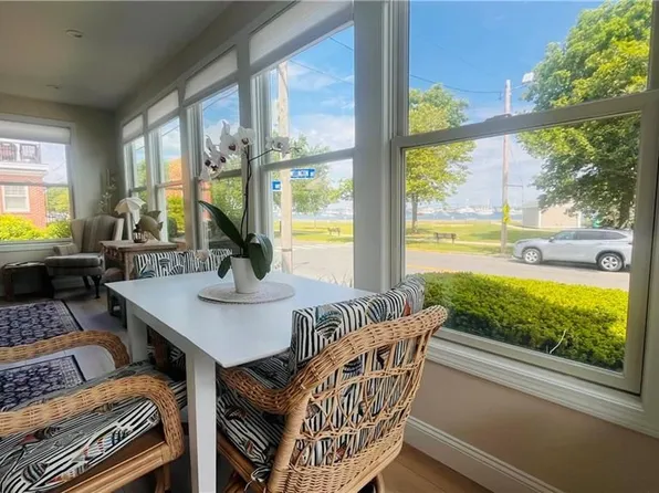115 Wellington Ave #1, Newport, RI 02840