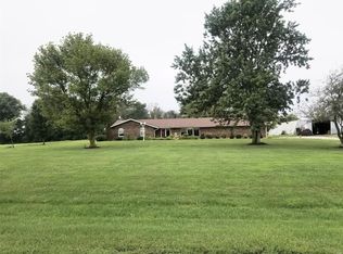 16315 Sweetgum Rd, Centralia, IL 62801