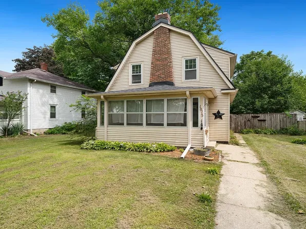1815 Hancock St, Rockford, IL 61103