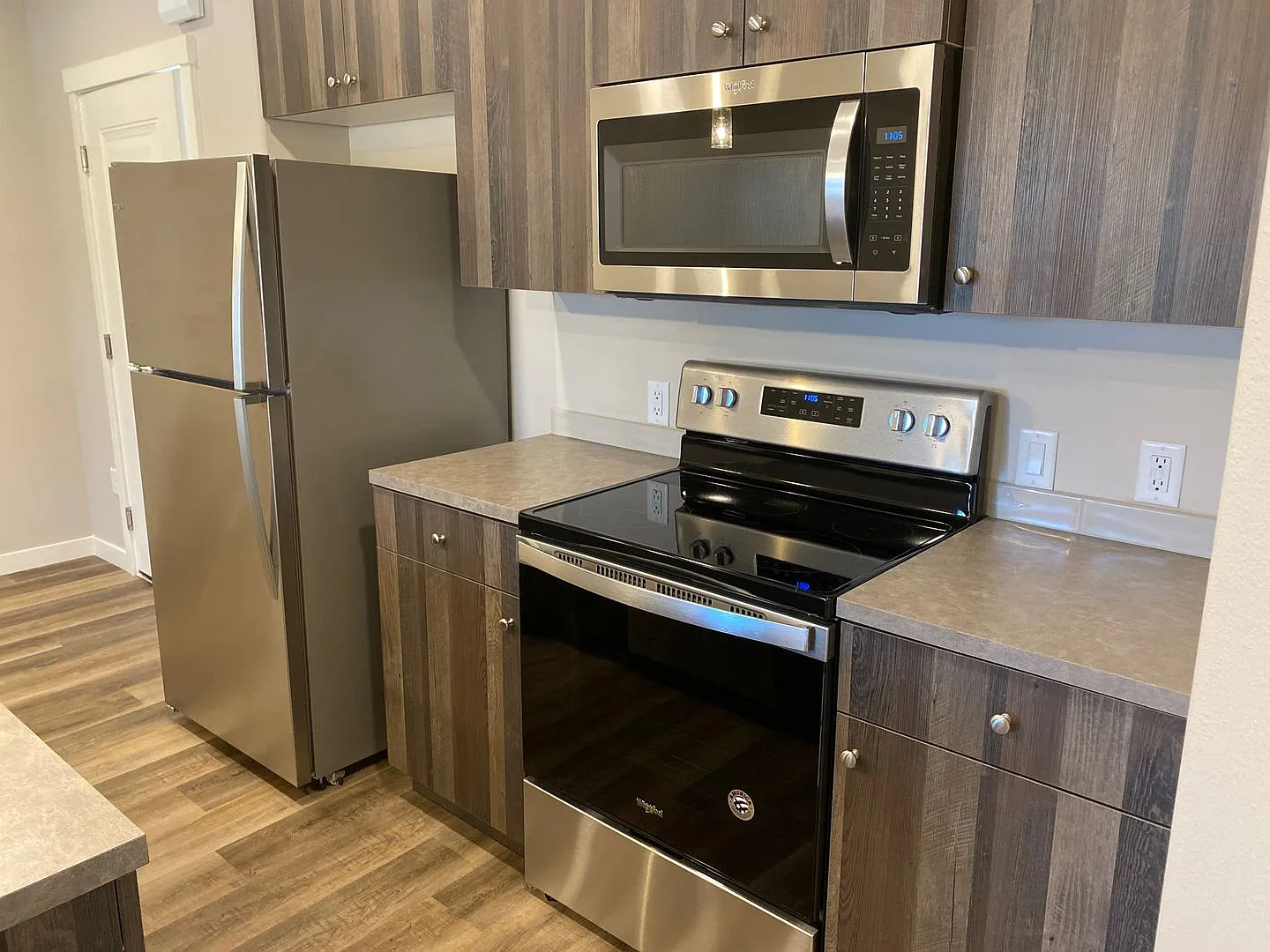 SW Redmond Lava Ct Apartment available — Photo 4