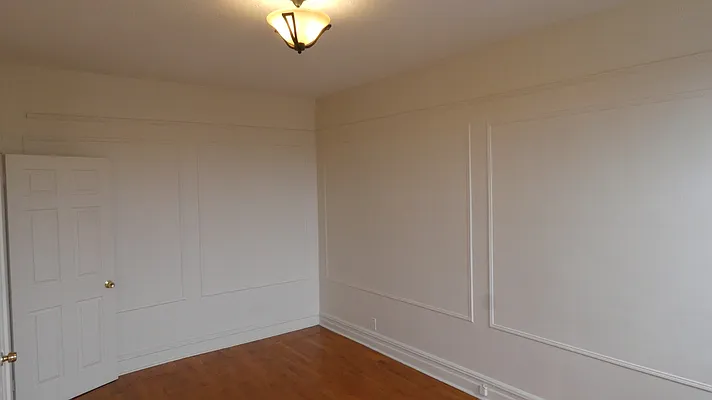 Rented by Karten Real Estate Services LLC | media 9