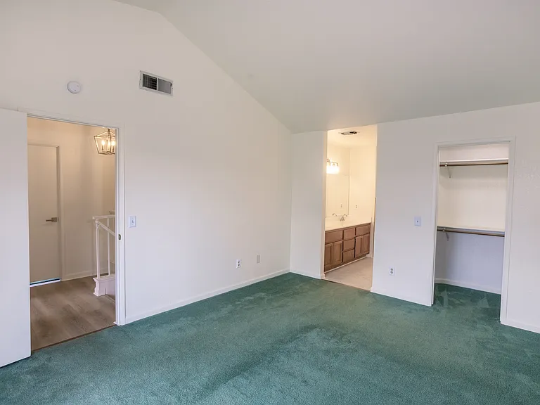 183 Creekside Cir — Photo 9