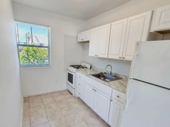 Casa Blanca Multi Holdings LLC, 1629 SW 4th St APT 15, Miami, FL 33135