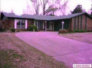 6982 E 20th Pl, Tulsa, OK 74112