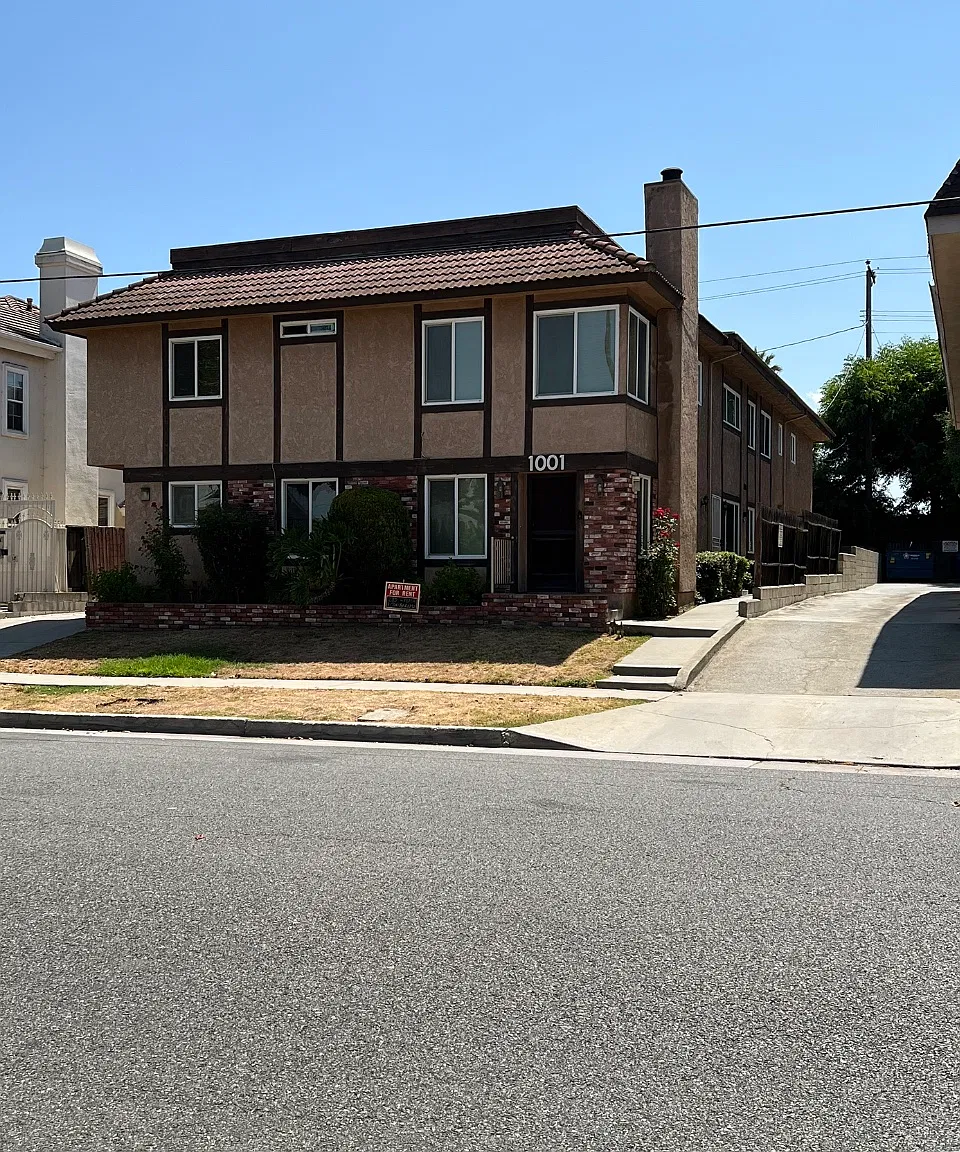 1 bed, $1,900 — Photo 1