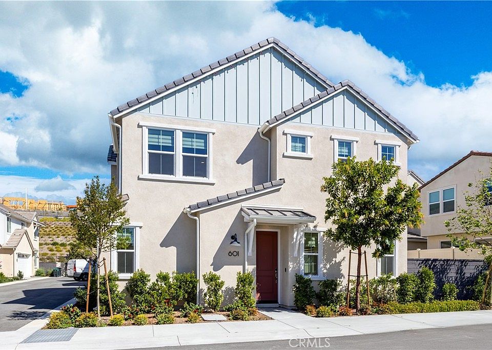 1st image of 601 Jasper St